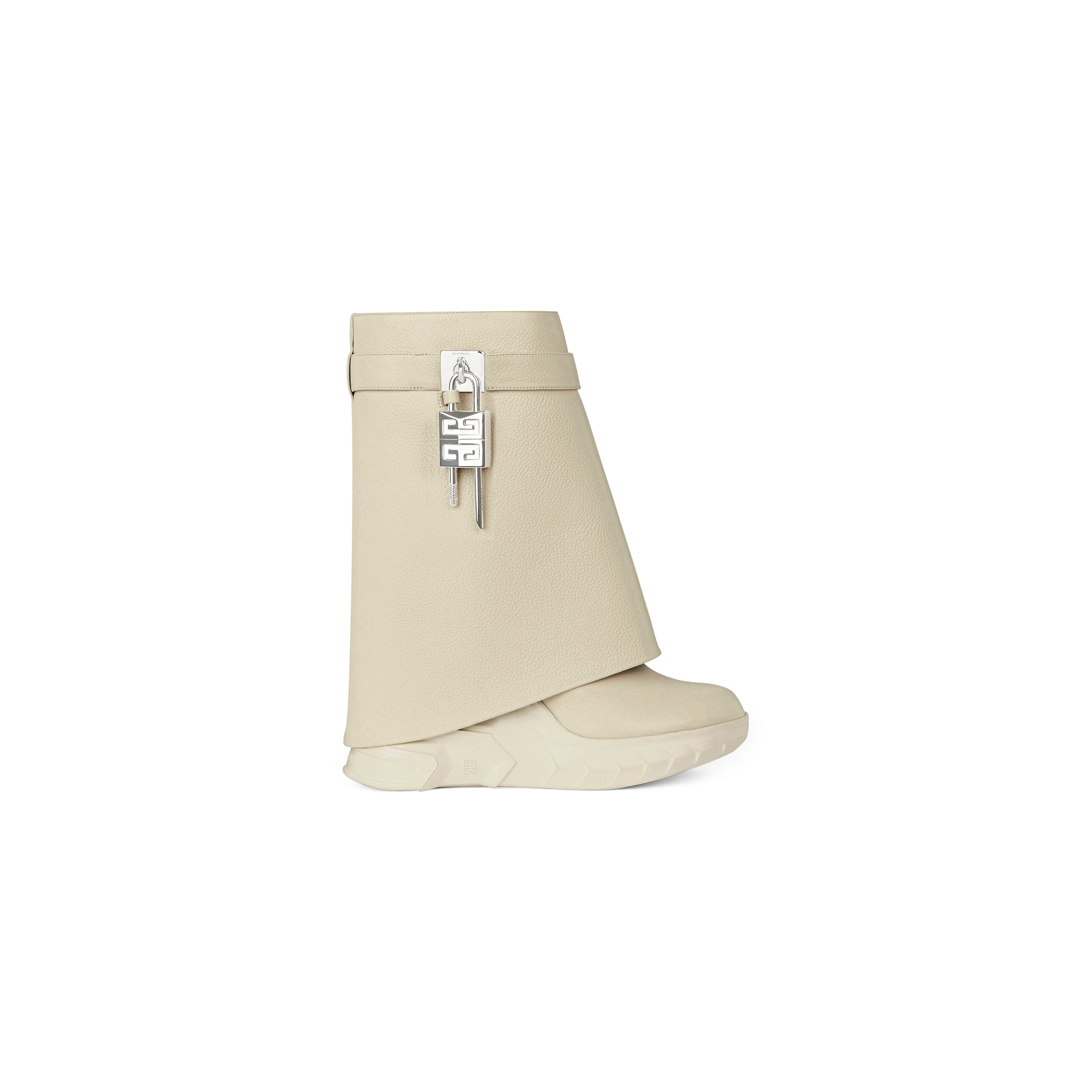 GIVENCHY SHARK LOCK BIKER ANKLE BOOTS IN GRAINED LEATHER BE603SE1AZ-250